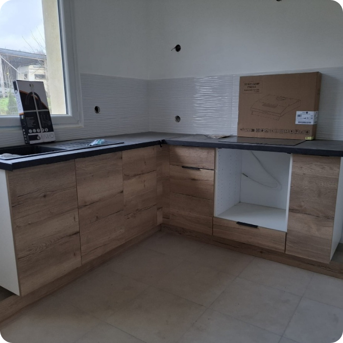 Cuisine, nouvelle cuisine, carrelage mural, aménagement intérieur, travaux rénovation