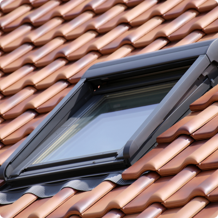 Isolation, Velux, fenêtre de toit, ouverture de toit, modification toiture, couvreur