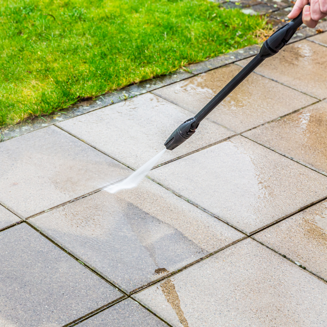 aménagement extérieur, entreprise d’aménagement extérieur, aménagement de jardin, abattage et élagage, égouttage, raccordement, entretien extérieur, pavage, entretien pavage, entretien klinkers, terrasse, entretien terrasse, rénovation terrasse, Walhain, Perwez, Gembloux, Brabant wallon, province de Namur