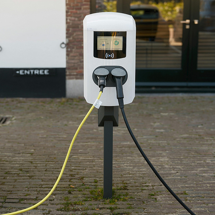 électricien Charleroi, électricien Courcelles, électricien Châtelet, électricité générale, dépannage électrique, entretien électrique, mise en conformité électrique, mise aux normes, vérification électrique, parlophone, borne de recharge, borne véhicule électrique, panneaux photovoltaïques, Hainaut
