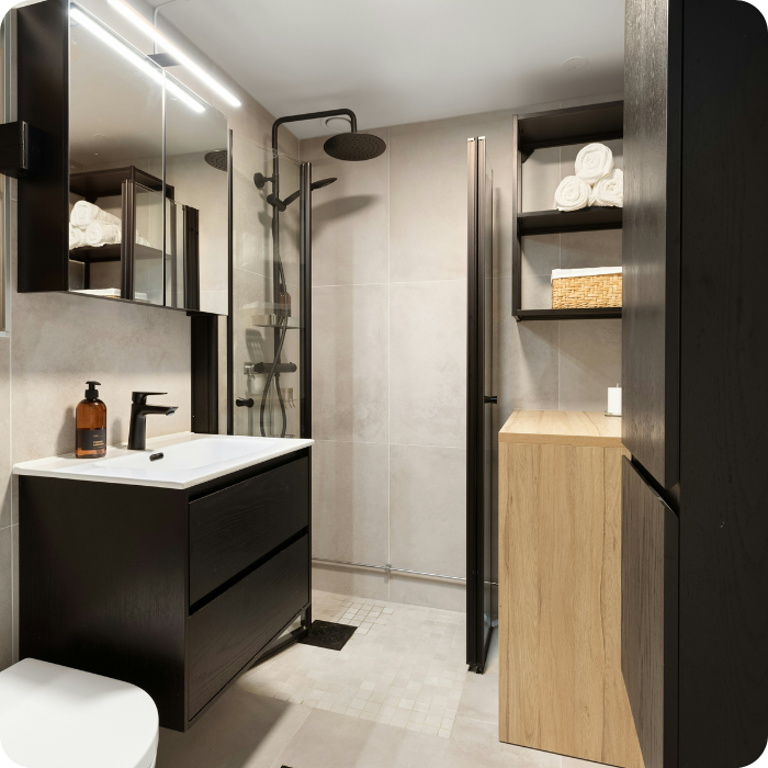 Salle de bain, nouvelle, rénovation, rénovée, douche, pomme de douche, robinetterie, baignoire
