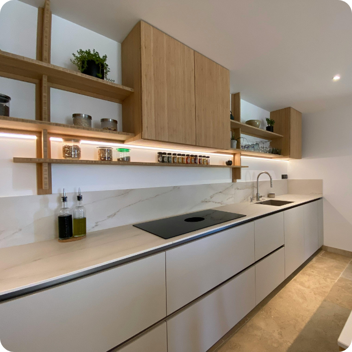 Cuisine, salle de bain, transformation intérieure, travaux