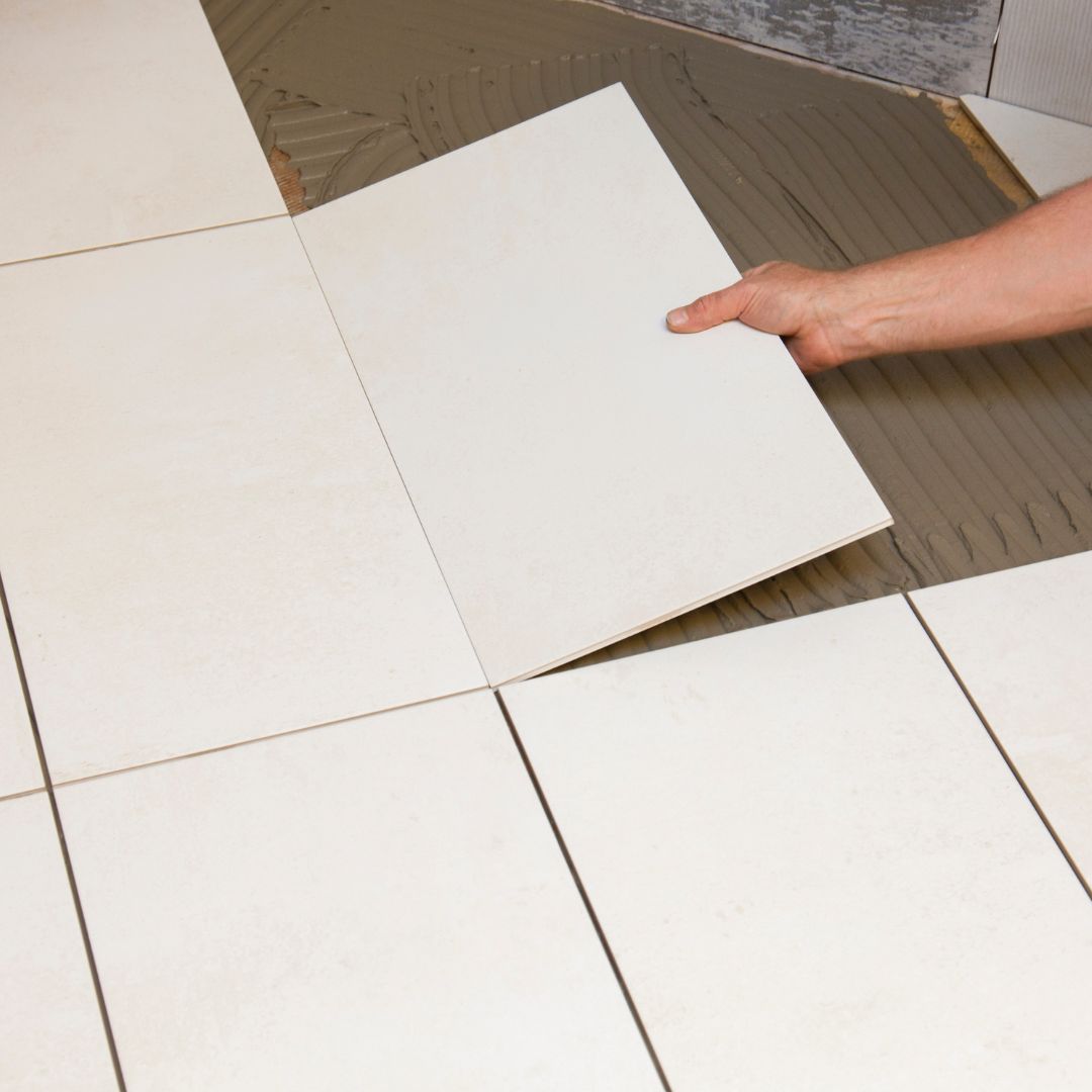 Rénovation de parquet carrelage mural et joints de finition