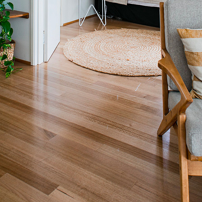 Parquet, massif, semi-massif, stratifié, pose de parquet