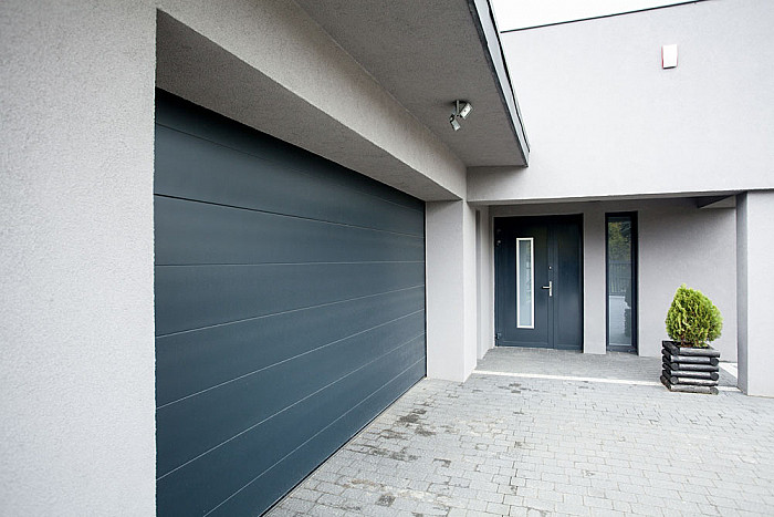 Pose et installaiton de porte de garage à Charleroi