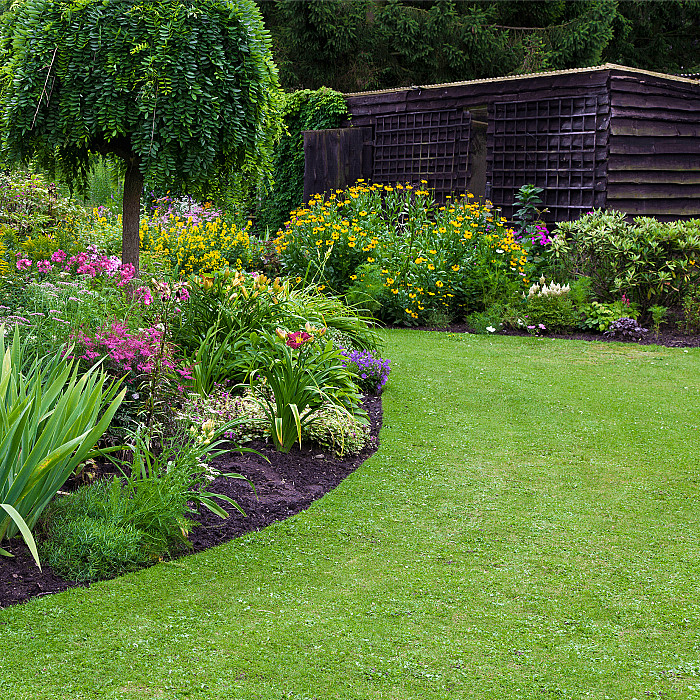 aménagements extérieurs - abattage et élagage d’arbres - abris de jardin - escaliers extérieur – pavage – plantations - terrasse