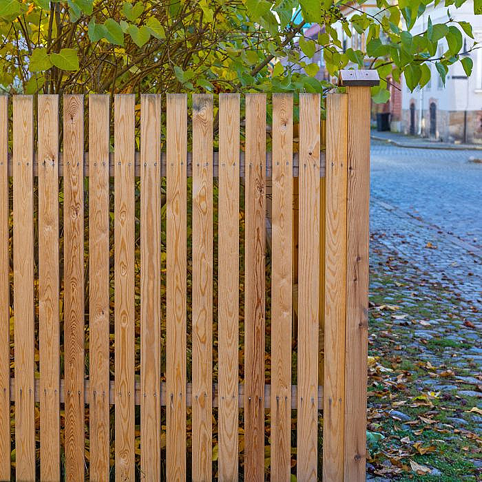 Palissades, bois, menuiserie extérieure, séparateur jardin
