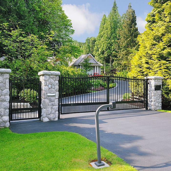Création d'allée de garage, béton lissé, coulage, dallage