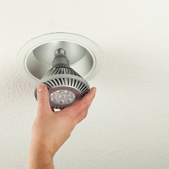 Installateur de luminaires, Led, éclairage extérieur