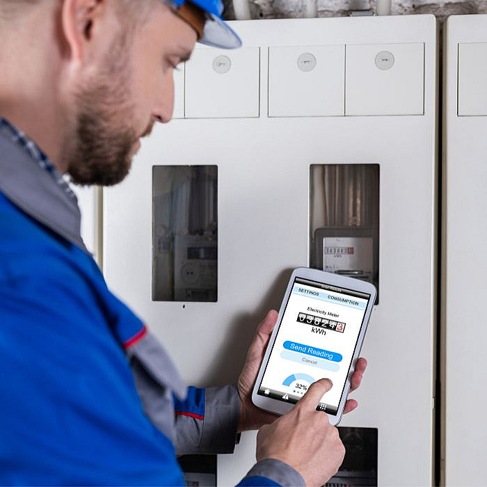 Maintenance électrique, gestion connectée, système connecté