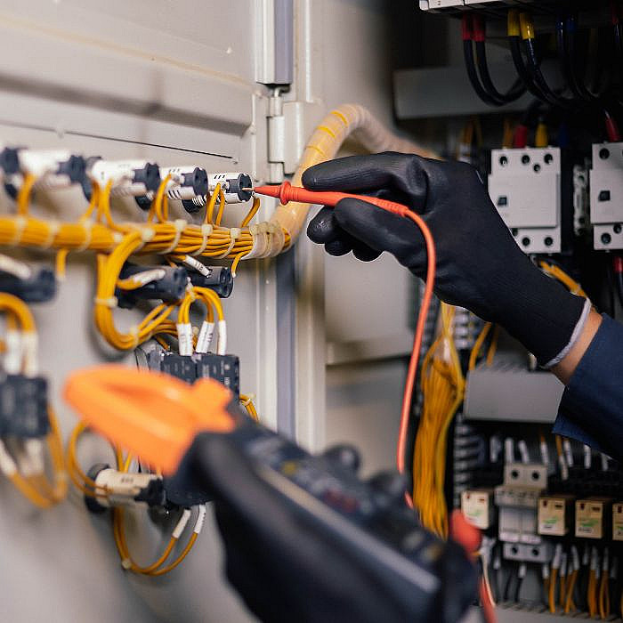 Mise en conformité, électricien, mise au normes, entretien électrique, maintenance