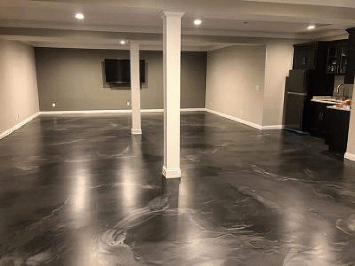 Tapis de pierres, revêtements de sols, revêtements muraux, résine époxy, mobilier en époxy, surface en époxy, llique, vinyle antidérapant, résine époxy décorative