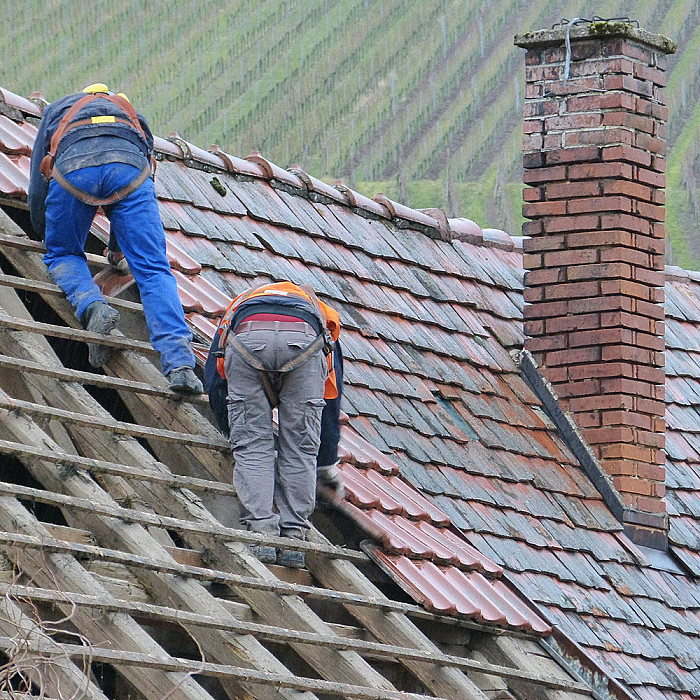 toit, toiture, bardage, epdm, charpente, travaux de toiture, charpentier, démoussage, étanchéité