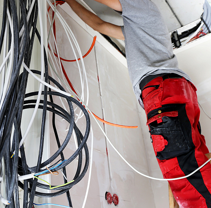 Electricien, électricité générale, entretien, câbles électriques, audit, diagnostique, état électrique