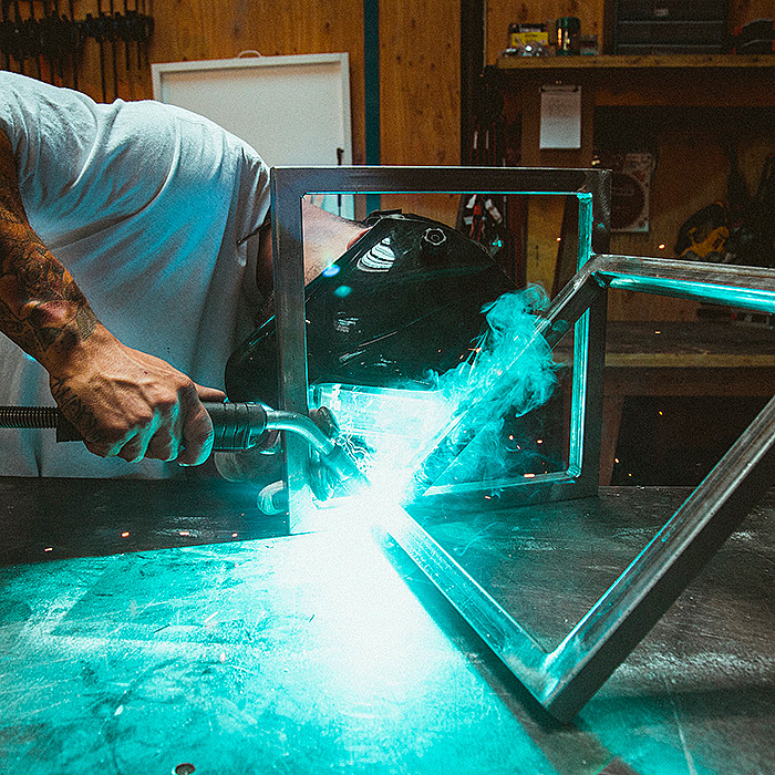 Décapage sur métal, 