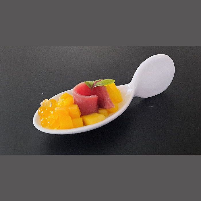 Buffets, cuisine, chef de cuisine, cuisinier, dessert, entrée, plats