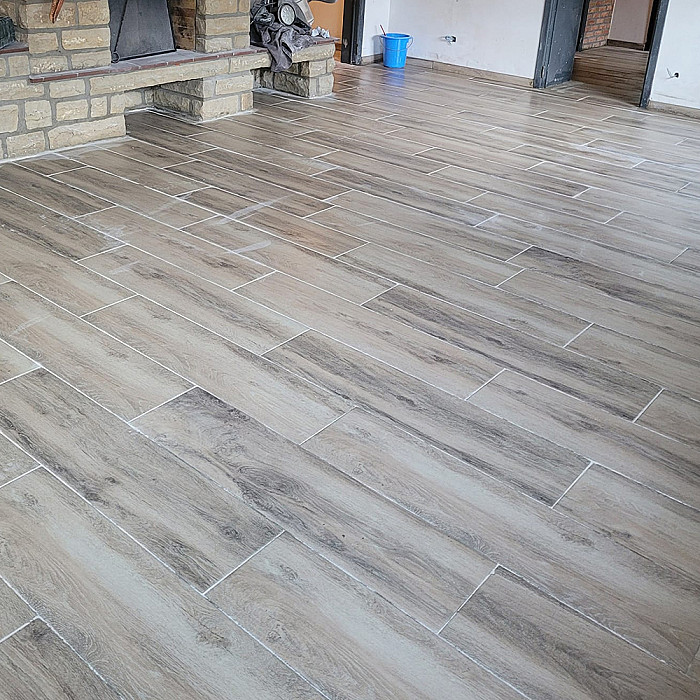 Pose de parquets, carrelage intérieur, carrelage extérieur