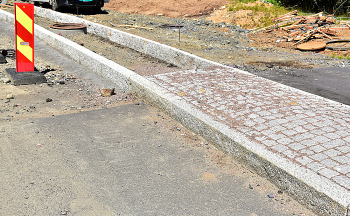 grondwerken, algemene elektriciteitswerken, kleine loodgietersklusssen, leidingen, asfalt, bestrating, bestrating en boordstenen, beton, loodgieter