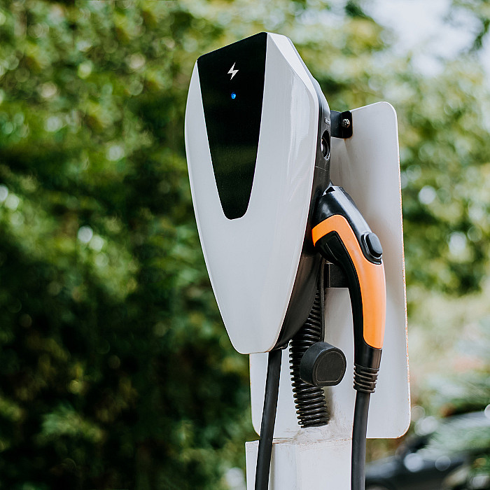 Panneaux solaires, installation, rechargement voiture, voiture électrique