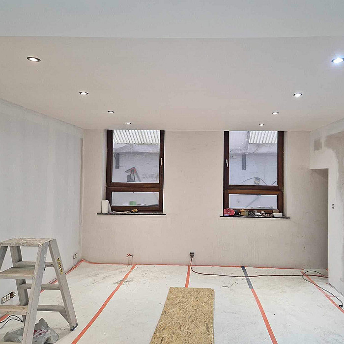 Création de cloisons, cloisonnage, Gyproc, transformation