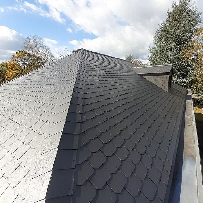 travaux de toiture, rénovation de toiture, isolation de toiture, étanchéité de toiture, installation de VELUX, Sprimont, Aywaille