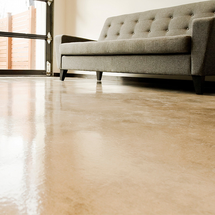 TRavaux de béotn ciré, revêtement en béton ciré, rénovation intérieure