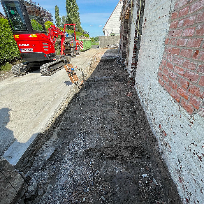 terrassement, aménagement de terrin, nivellement, pise à niveau