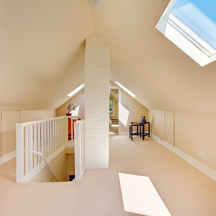 Carrelage mural, cimentage, cloisons, faux plafonds, parement de façade, aménagement intérieur, transformation, rénovation générale