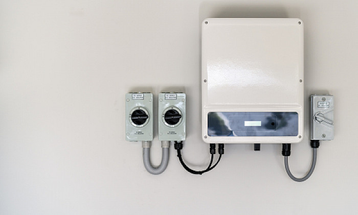 thuisbatterij, opslag van huishoudelijke energie, batterijen voor thuis, algemene elektriciteit, elektricien