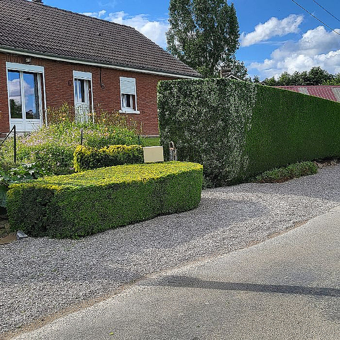 lantation d'arbres et d'arbustes, Plantations, Installation de pelouses, Plantation de fleurs, Plantation de haies, Paysagiste professionnel, Lisbourg, Aire- sur-la-Lys, Auchel
