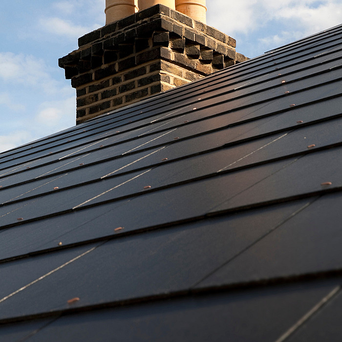 toiture, charpentier, couvreur, ardoisier, étanchéité, rénovation, monuments, entreprise familiale,
			isolation