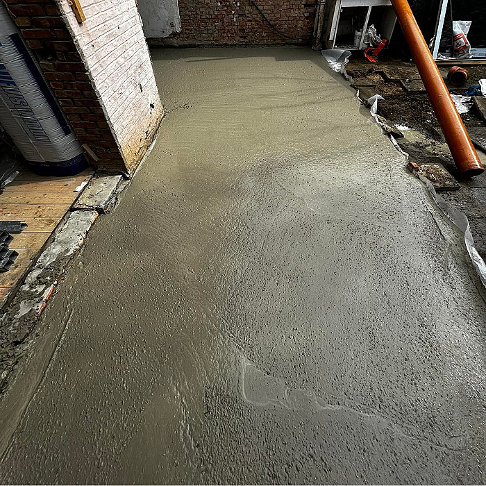 Metselwerk, beton, chape, baksteen, muren, cementeren,